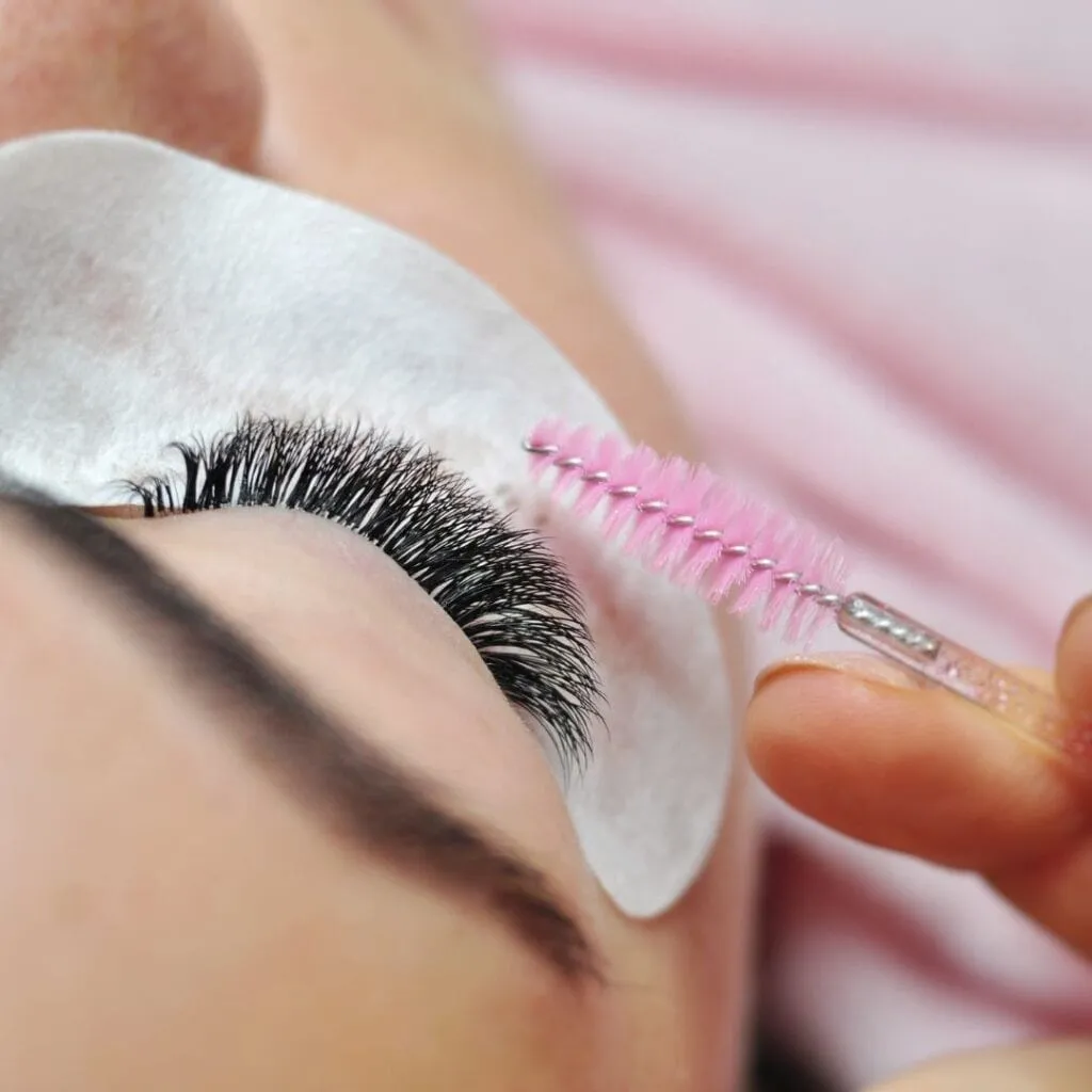 What can ruin eyelash extensions?-Mediterranean Beauty